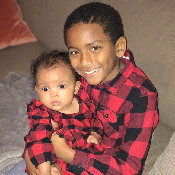 🔥Boys Plaid Button Down🔥 - Picture 2 of 3